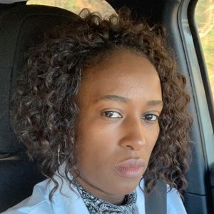 Meet your Posher, Joane